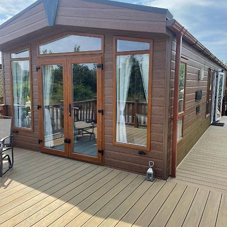 Fern Lodge With Hot Tub Stonham Aspall Exteriör bild