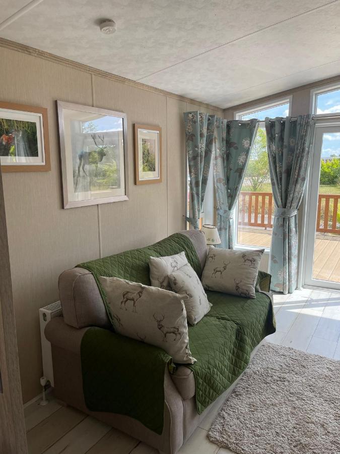 Fern Lodge With Hot Tub Stonham Aspall Exteriör bild