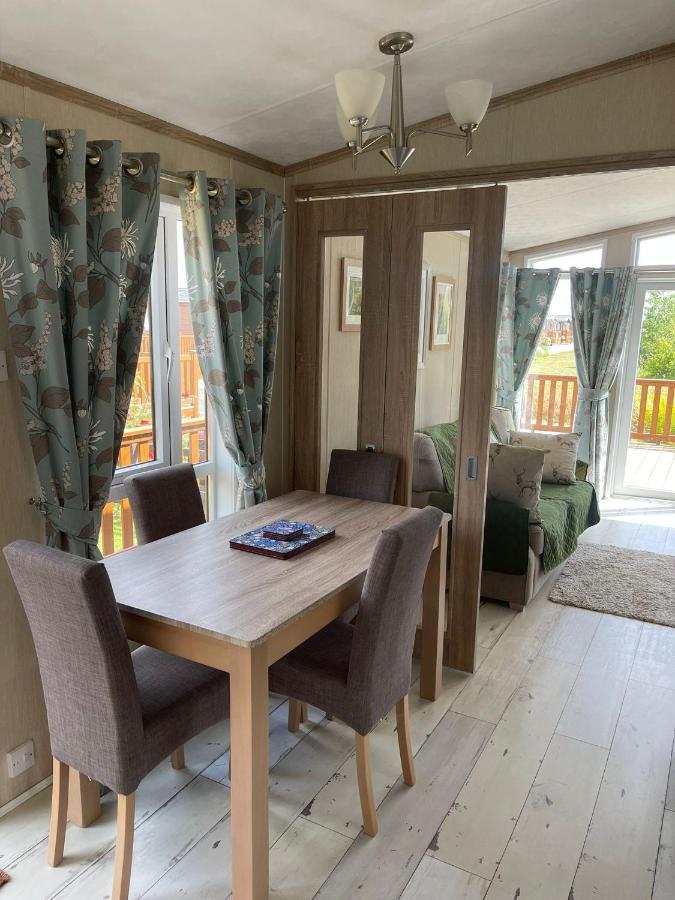 Fern Lodge With Hot Tub Stonham Aspall Exteriör bild